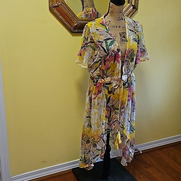 Floral sheer Whimsigoth robe or cover up size Medium/Large - Picture 3 of 13